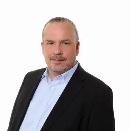 Oliver Schmidt - Gründer und Geschäftsführer der Vogelmilch GmbH.